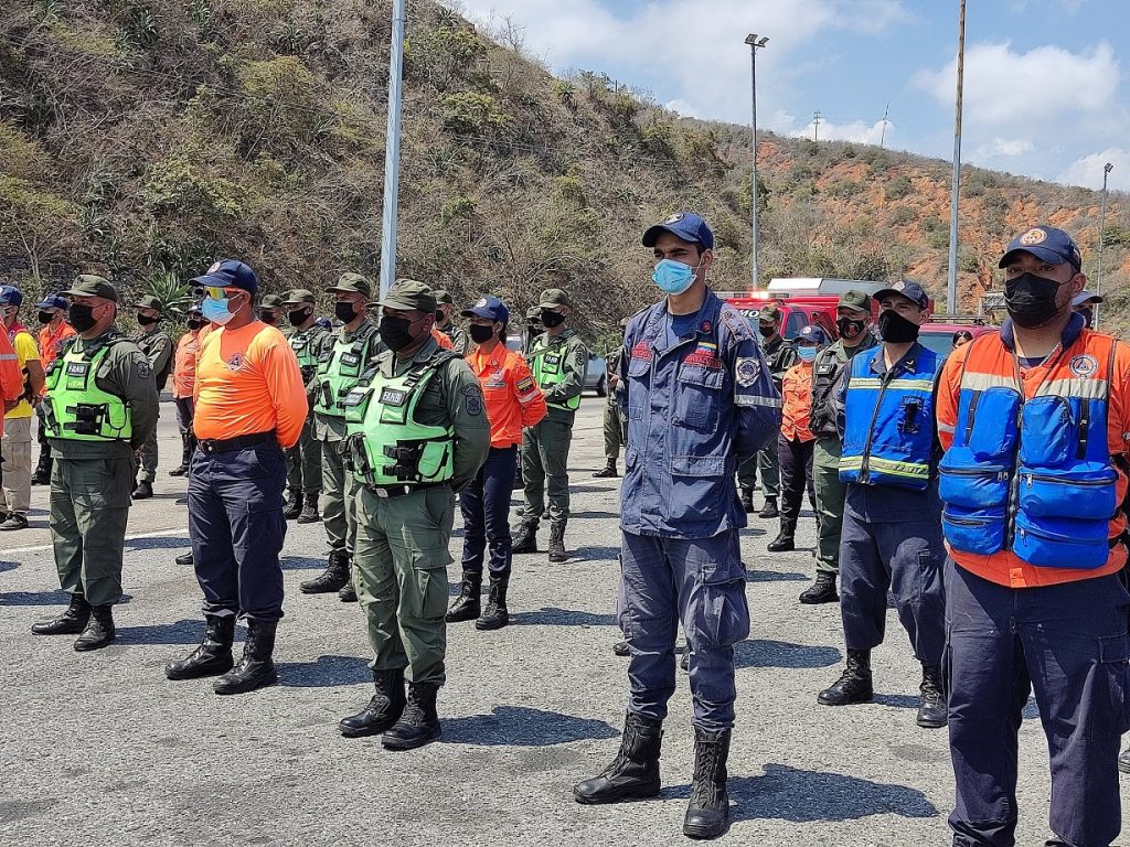Desplegados más de 16 mil funcionarios para atender desastres por lluvias