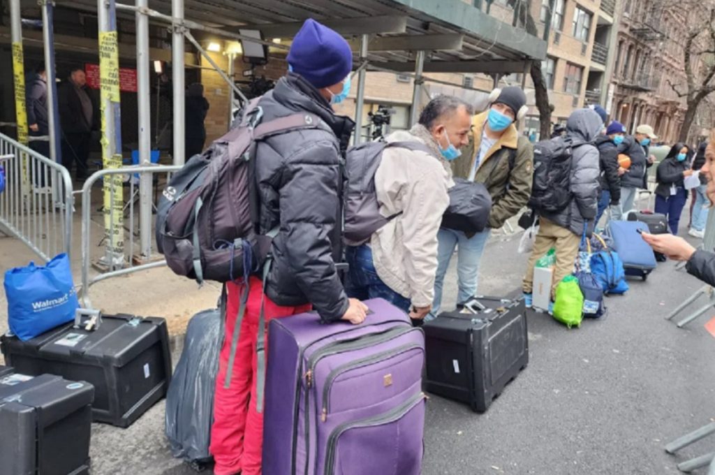 Continúa llegada de inmigrantes