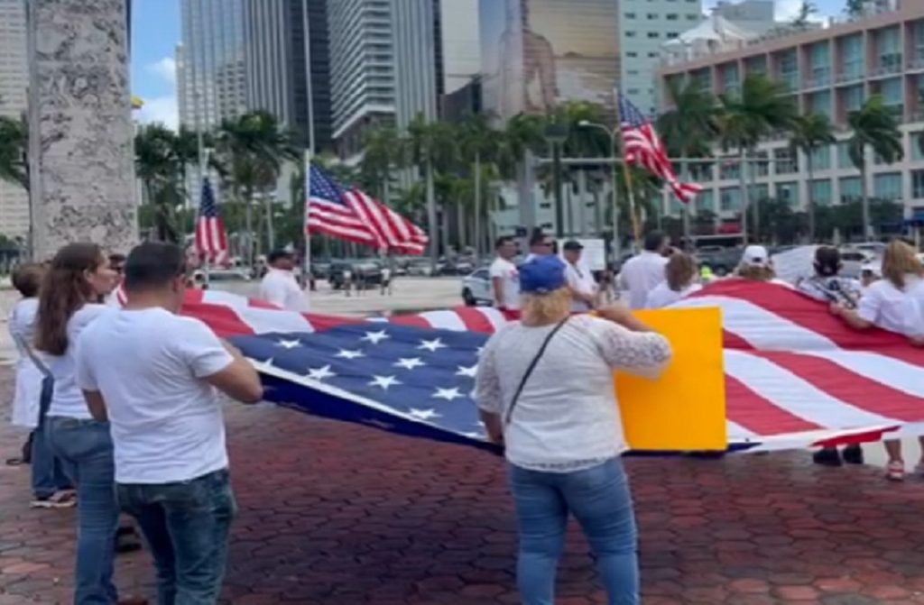 Migrantes latinos
