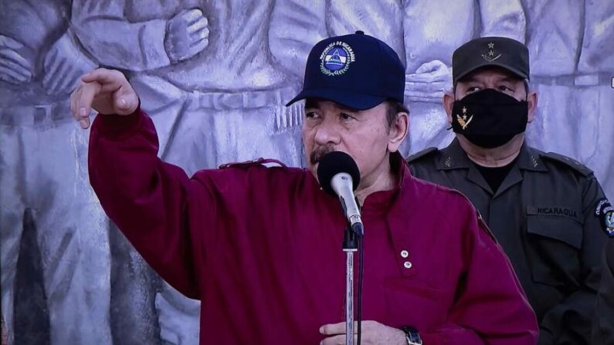 Gobierno de Nicaragua se solidariza con Maduro ante la "jauría infame de EE.UU."
