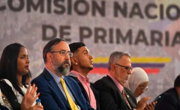 la Comisión Nacional de Primarias aseguró que junto a su Comité Local, mantendrán informados a los venezolanos que residen en Argentina acerca de las posibilidades de su participación el próximo 22 de octubre