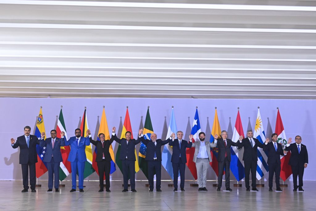 Países suramericanos crean un grupo de trabajo sobre la integración, pero sin plazos