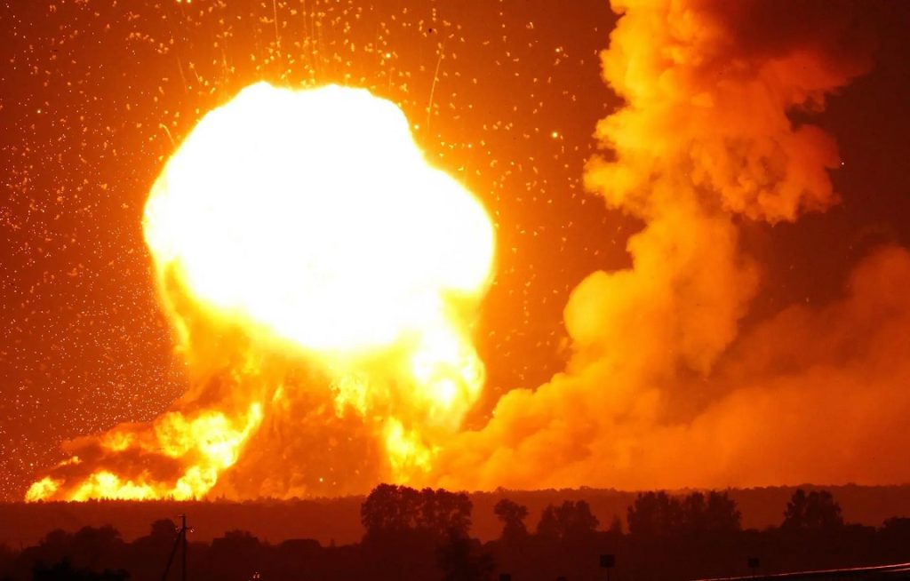 Suenan explosiones y la alerta aérea en Kiev y en otras regiones de Ucrania