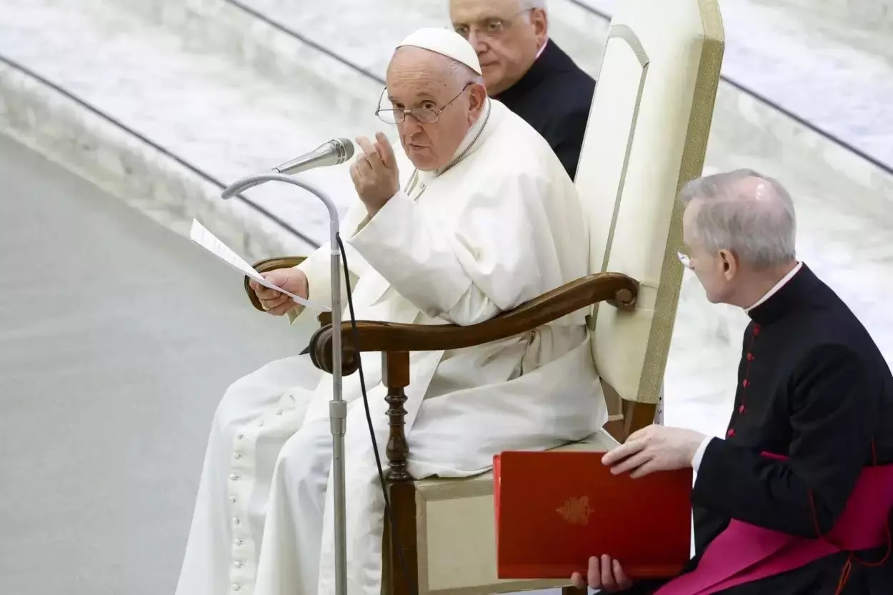 El Papa recuerda que todos los inmigrantes abandonan su tierra por necesidad