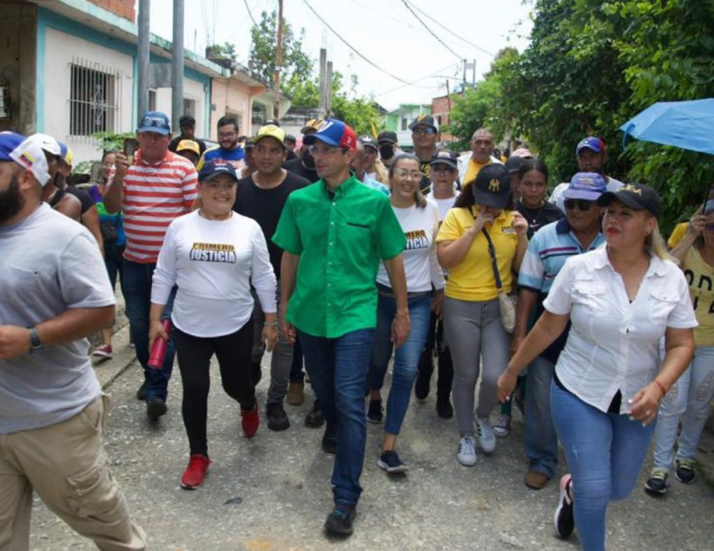 Capriles asegura que mantendrá su campaña por la candidatura presidencial a pesar de la agresión
