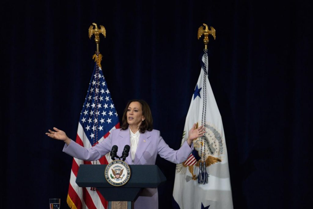 Kamala Harris i