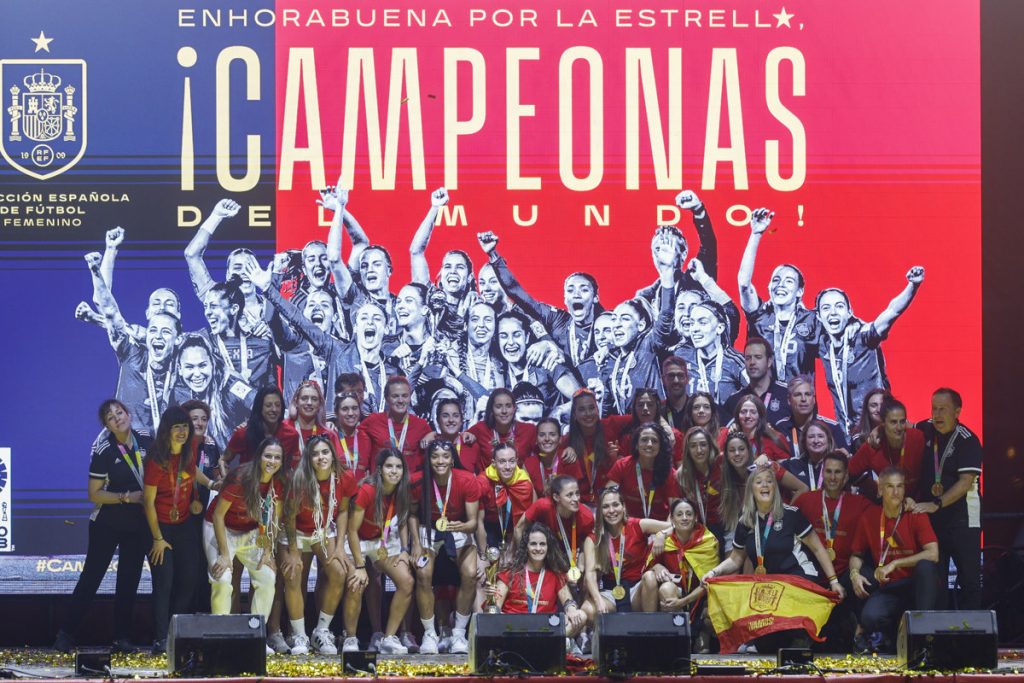 España
