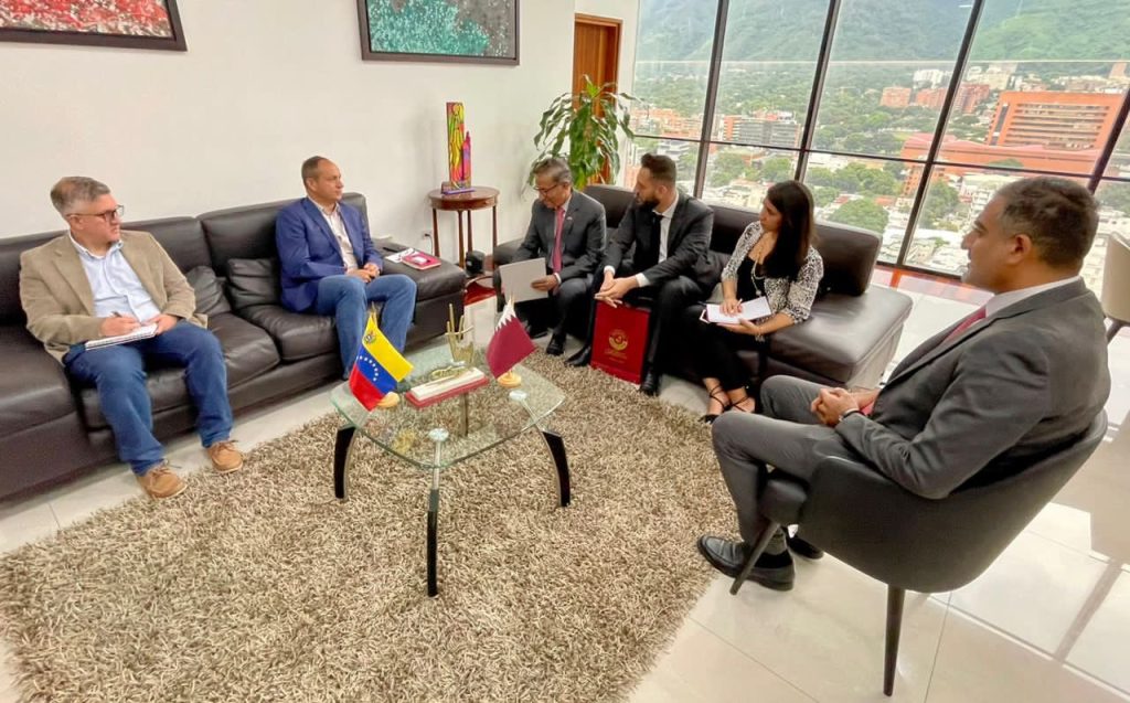 Venezuela y Catar buscan potenciar la cooperación bilateral en materia de transporte