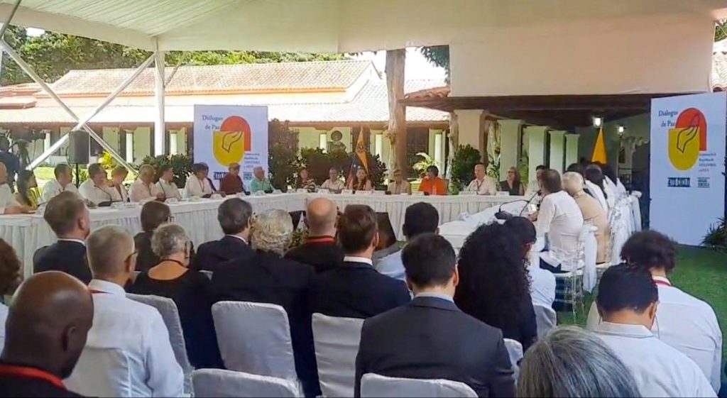 Inició el cuarto ciclo de diálogos entre el Gobierno de Colombia y el ELN en Caracas