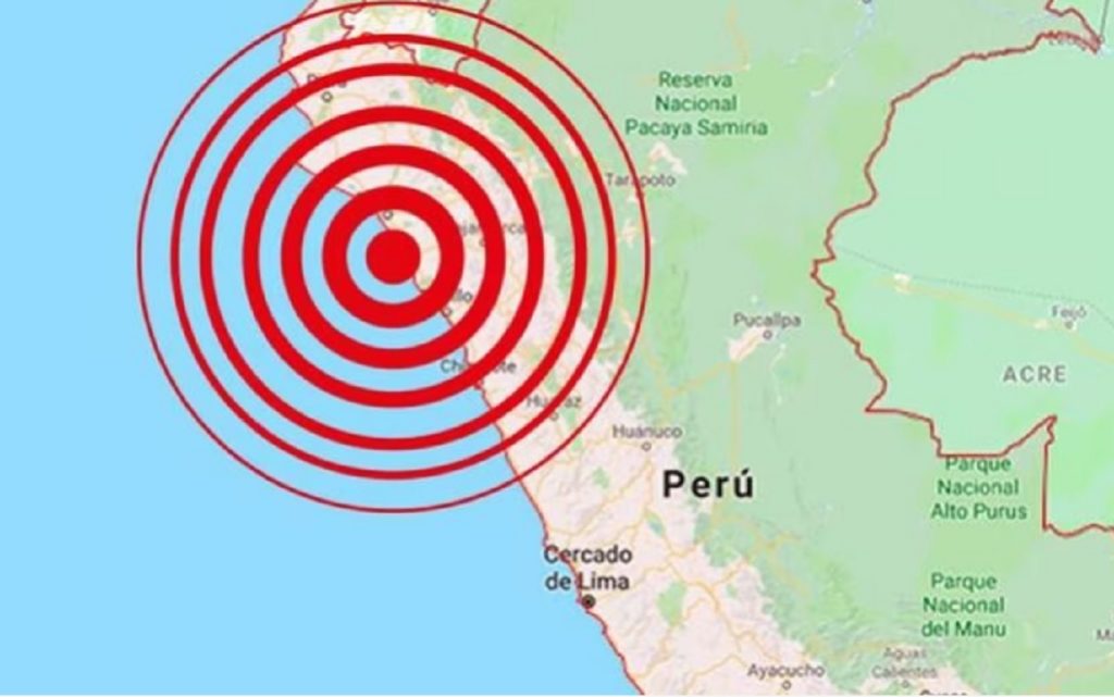 Sismo de magnitud 5,4 sacude con fuerza la capital peruana