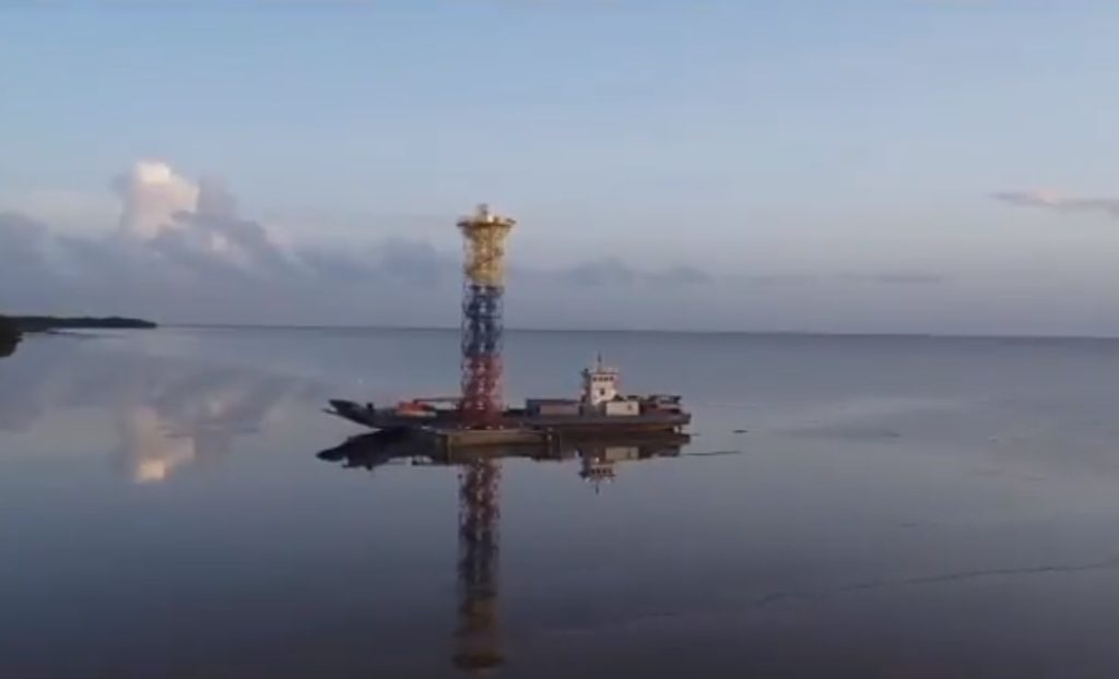 Venezuela instala un faro estratégico en fachada atlántica del territorio Esequibo