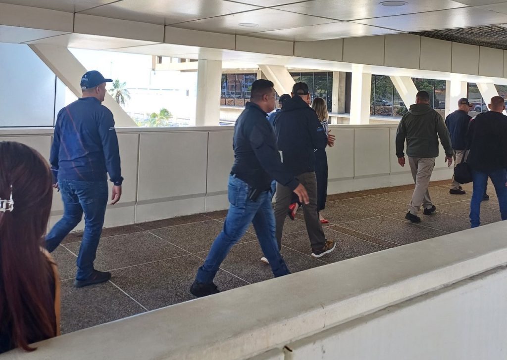 Aterrizan en Venezuela los primeros 127 migrantes deportados desde Estados Unidos