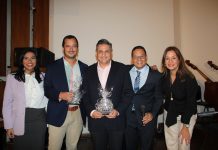 IESA reconoció la labor de cinco de sus egresados con los Premios Líderes Alumni 2023