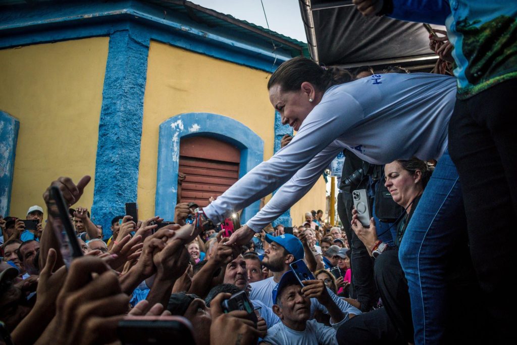 Consejo Superior de la Democracia Cristiana: "María Corina Machado no es sustituible"