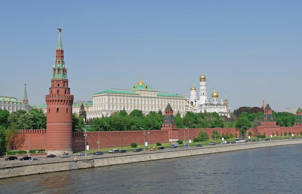 Kremlin pide inmediato cese del fuego y negociaciones entre Israel y los palestinos