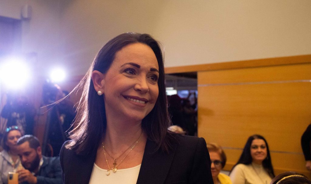 #EnClaves | Las propuestas económicas y sociales del plan de gobierno de María Corina Machado