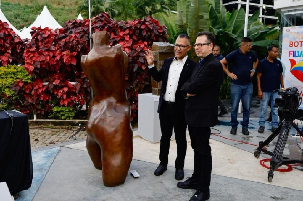 Venezuela y Colombia firman memorando de entendimiento para ampliar cooperación cultural