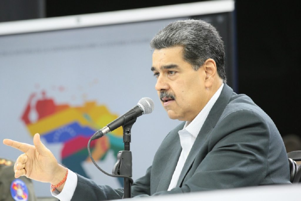 Maduro califica de malvados a los autores de las agresiones a la Vinotinto en Perú