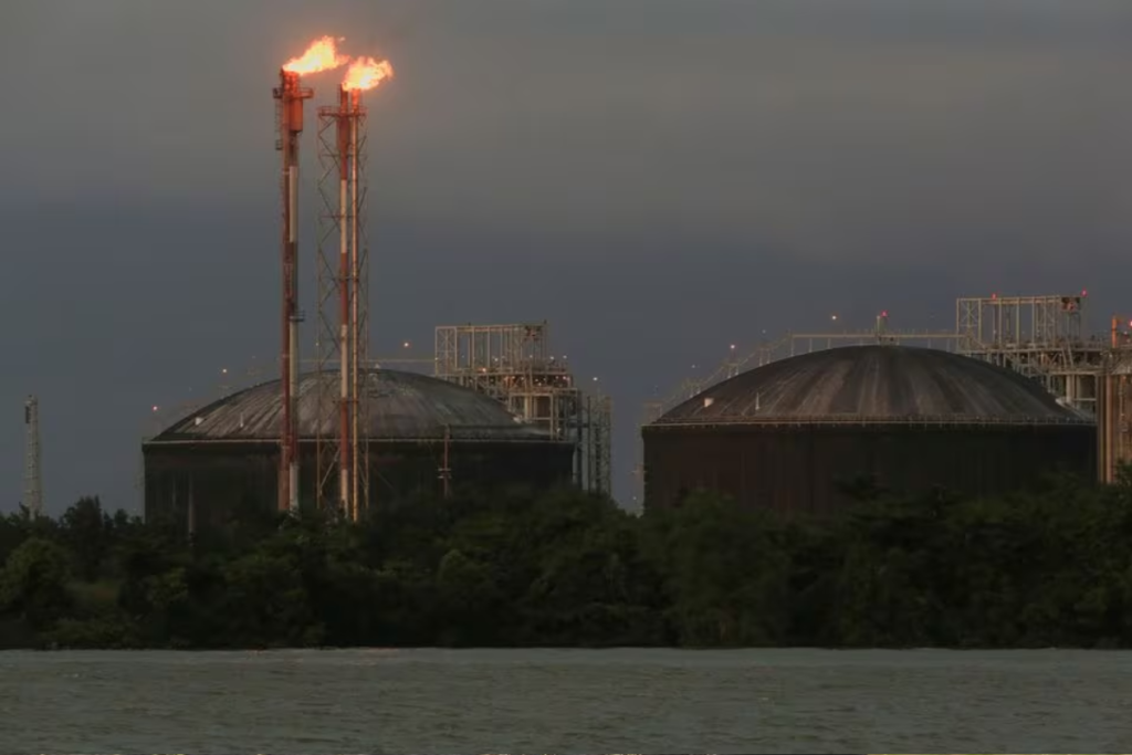 Gas