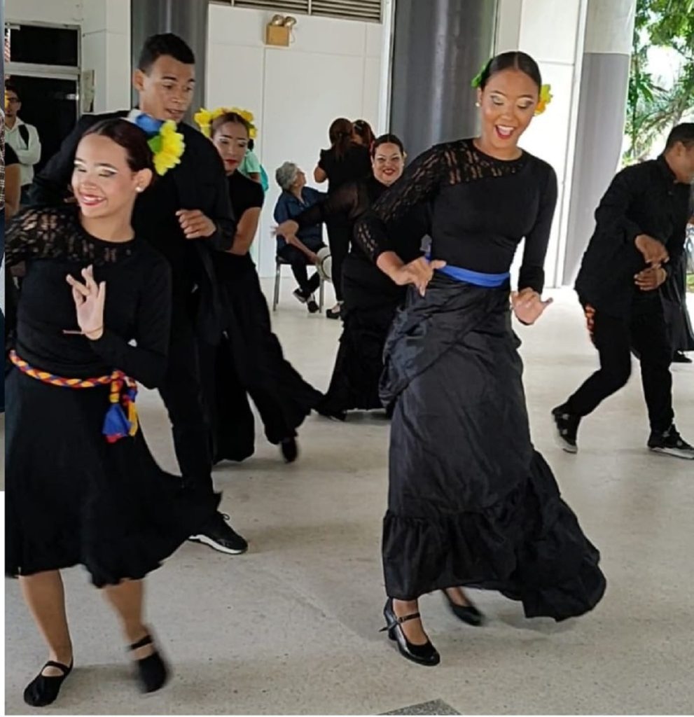 Dirección Central de Cultura de la UC celebró su 65 aniversario en la Facultad de Odontología
