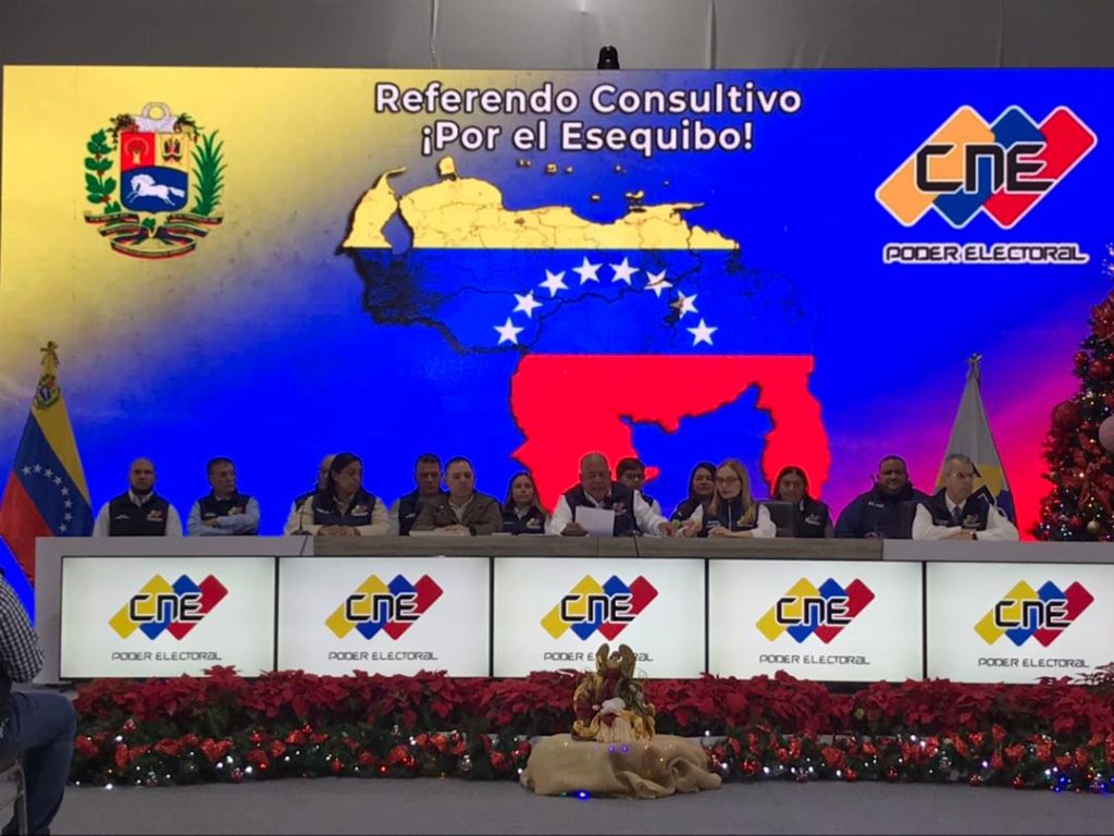 El sí superó el 95%: Amoroso dice que votaron 10 millones 554 mil personas
