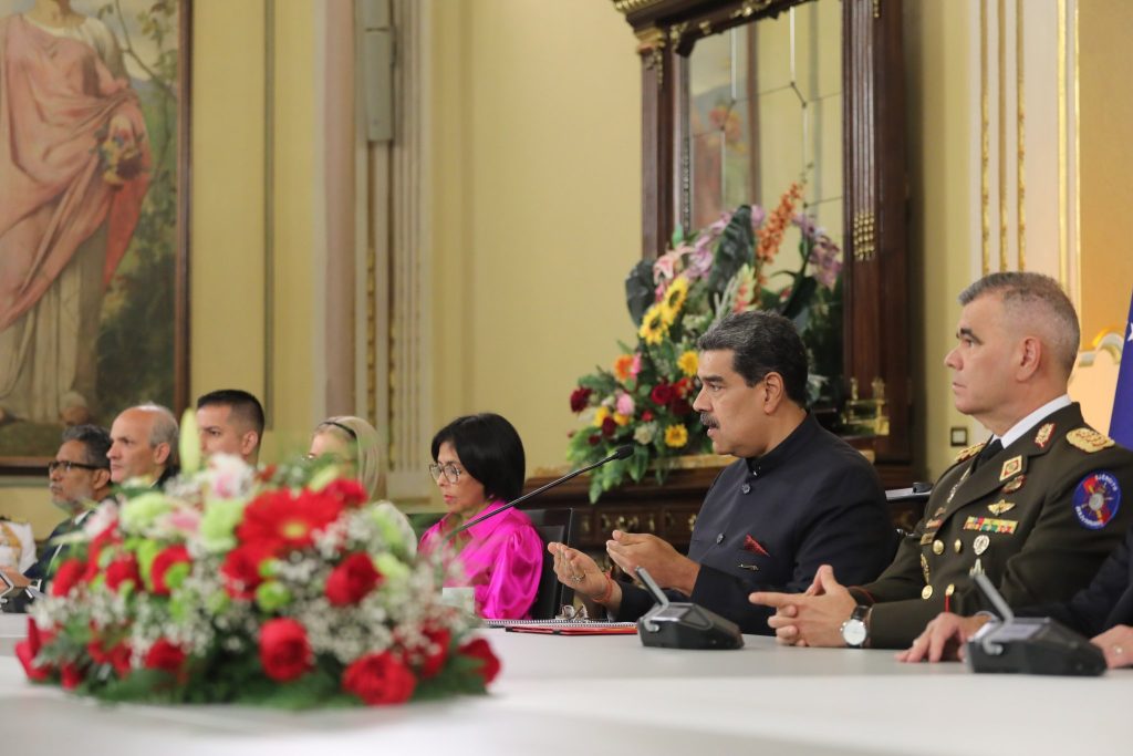 "Venezuela obligó a Guyana a dialogar sobre el Esequibo a punta de votos", asegura Maduro