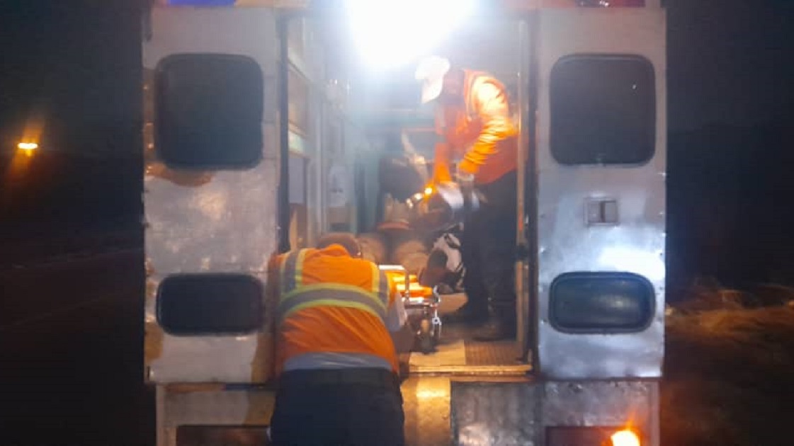 Vuelco de vehículo en la ARC dejó una persona lesionada y otra fallecida 