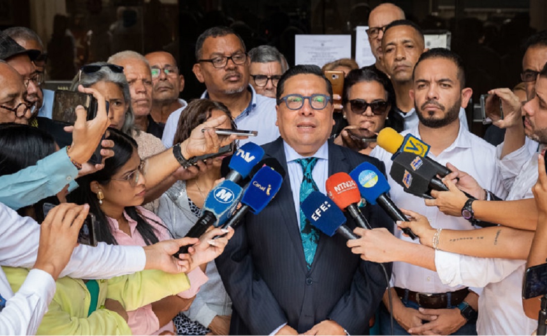 Abogados denuncian desaparición forzada de colaboradores de María Corina Machado