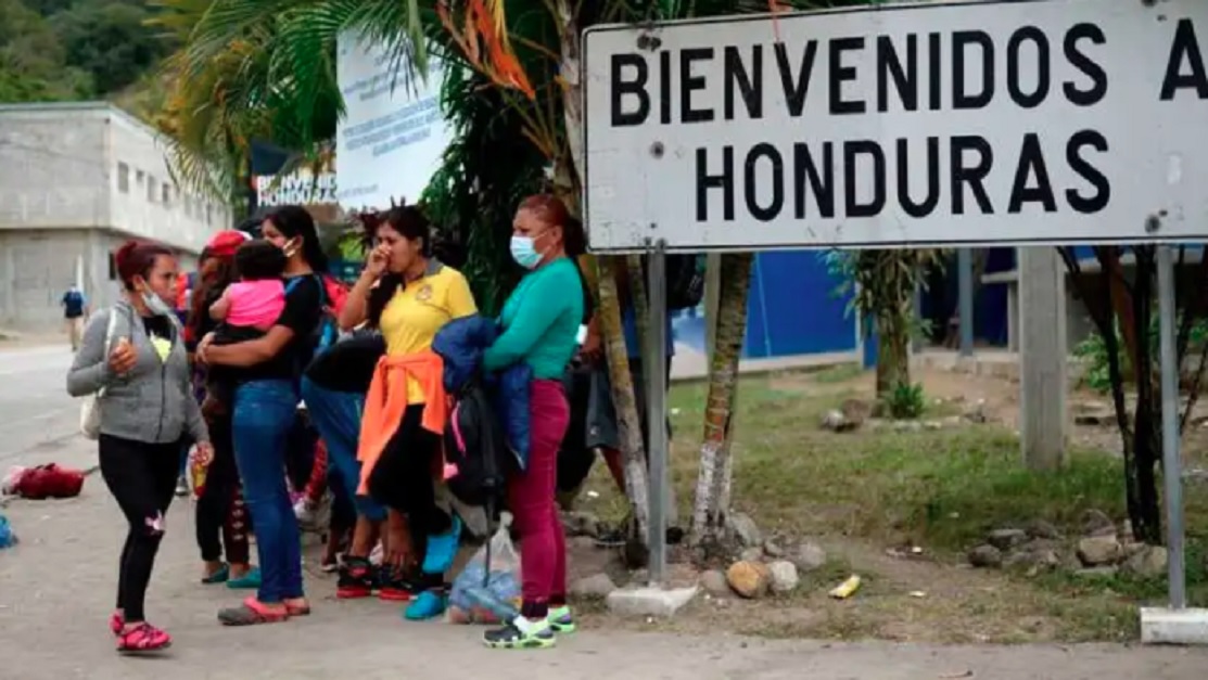 228 mil 889 migrantes venezolanos cruzaron Honduras rumbo a EE.UU. en 2023