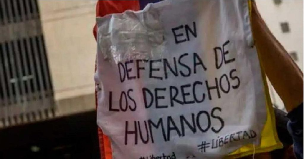 Familiares de presos políticos excarcelados denuncian hostigamiento y persecución
