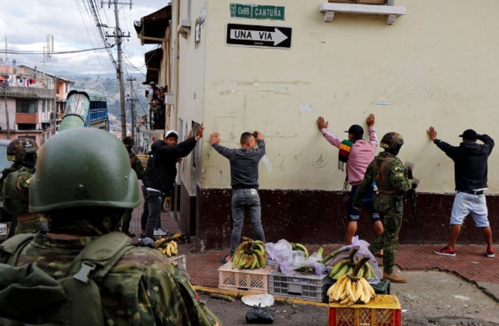 Más de 5 mil 600 detenidos en Ecuador