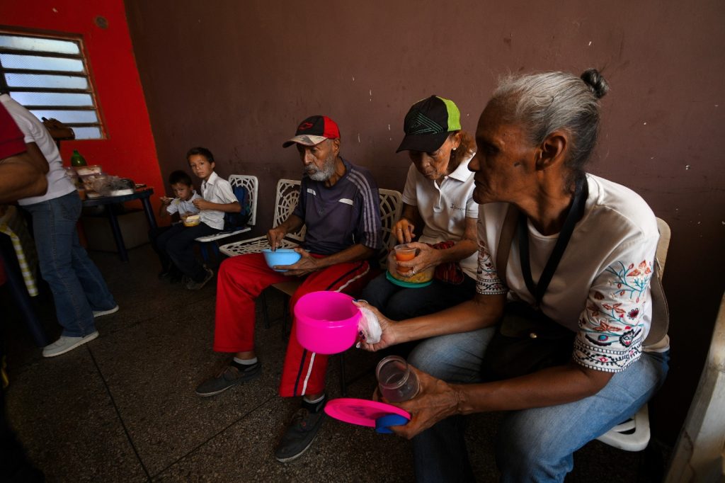Servicio público: Comedor social de San Blas requiere apoyo para atender a adultos mayores y niños