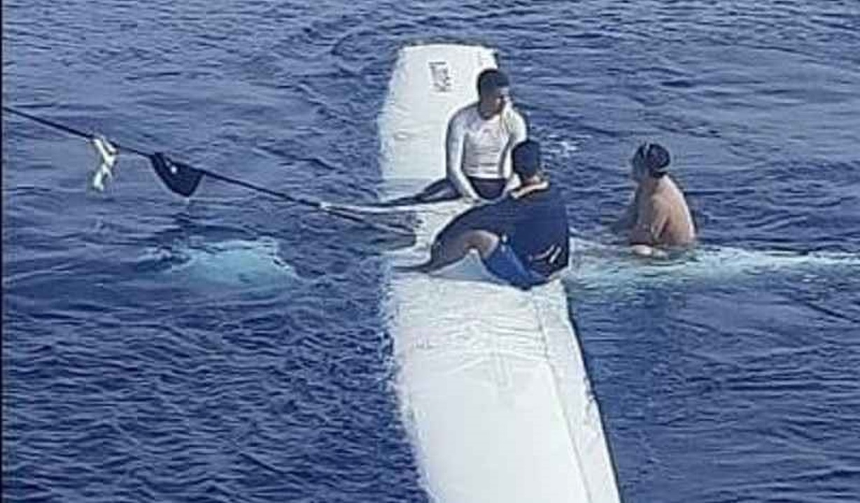 caer avioneta al mar