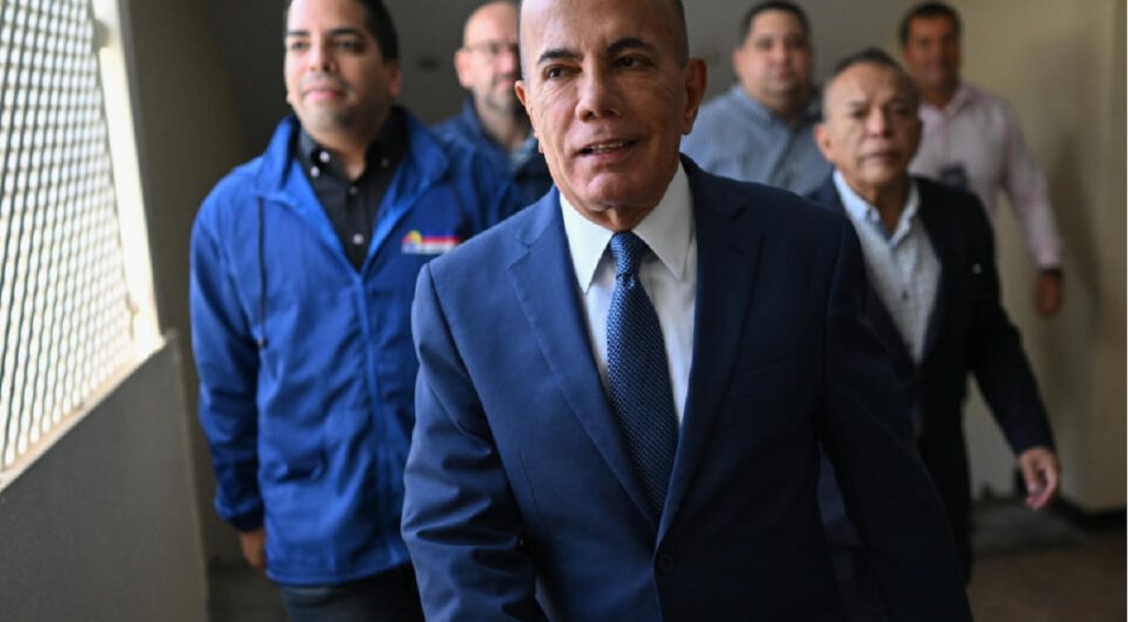 Manuel Rosales reitera llamado a negociar con el Gobierno ante comicios