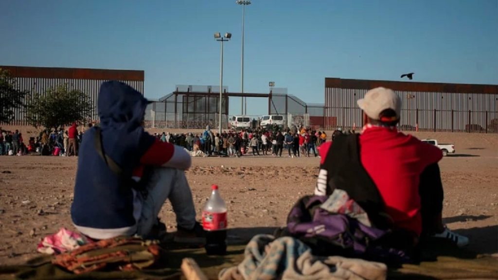 Empresarios mexicanos invierten para proteger de delitos a migrantes venezolanos en Ciudad Juárez