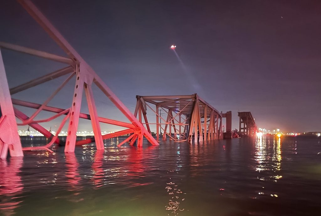 Puente de Baltimore derrumbado