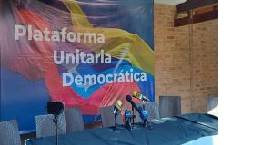 Oposición rechaza multa contra abogada que asesoró recurso sobre resultados electorales