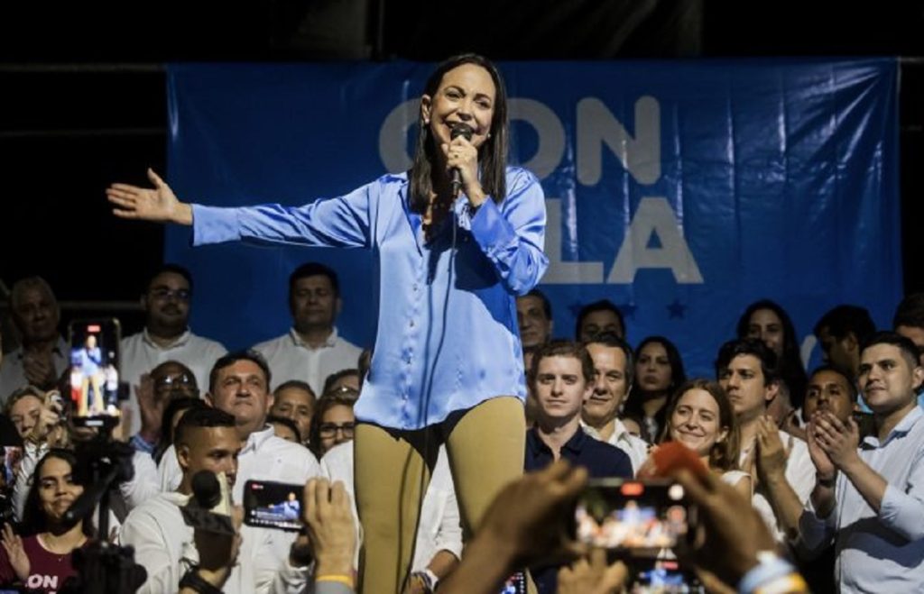 María Corina Machado alertó