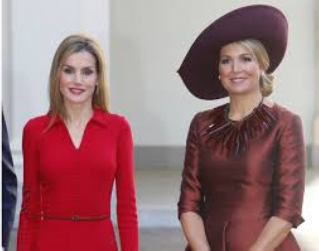 Las reinas Máxima y Letizia protagonizaron este jueves en Ámsterdam una agenda paralela a la de sus esposos, Felipe VI y Guillermo Alejandro.