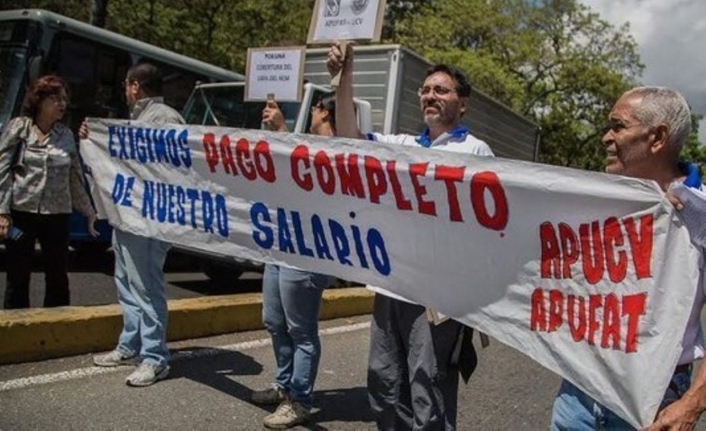 Profesores venezolanos advierten