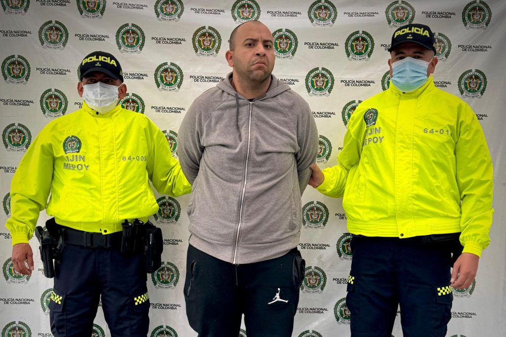 Las autoridades en Colombia detuvieron en el convulso departamento del Cauca (suroeste) al venezolano Dayonis Junior Orozco Castillo, señalado de asesinar a un carabinero en Chile el pasado 10 de abril en Santiago
