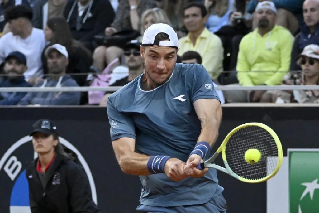 Tsitsipas
