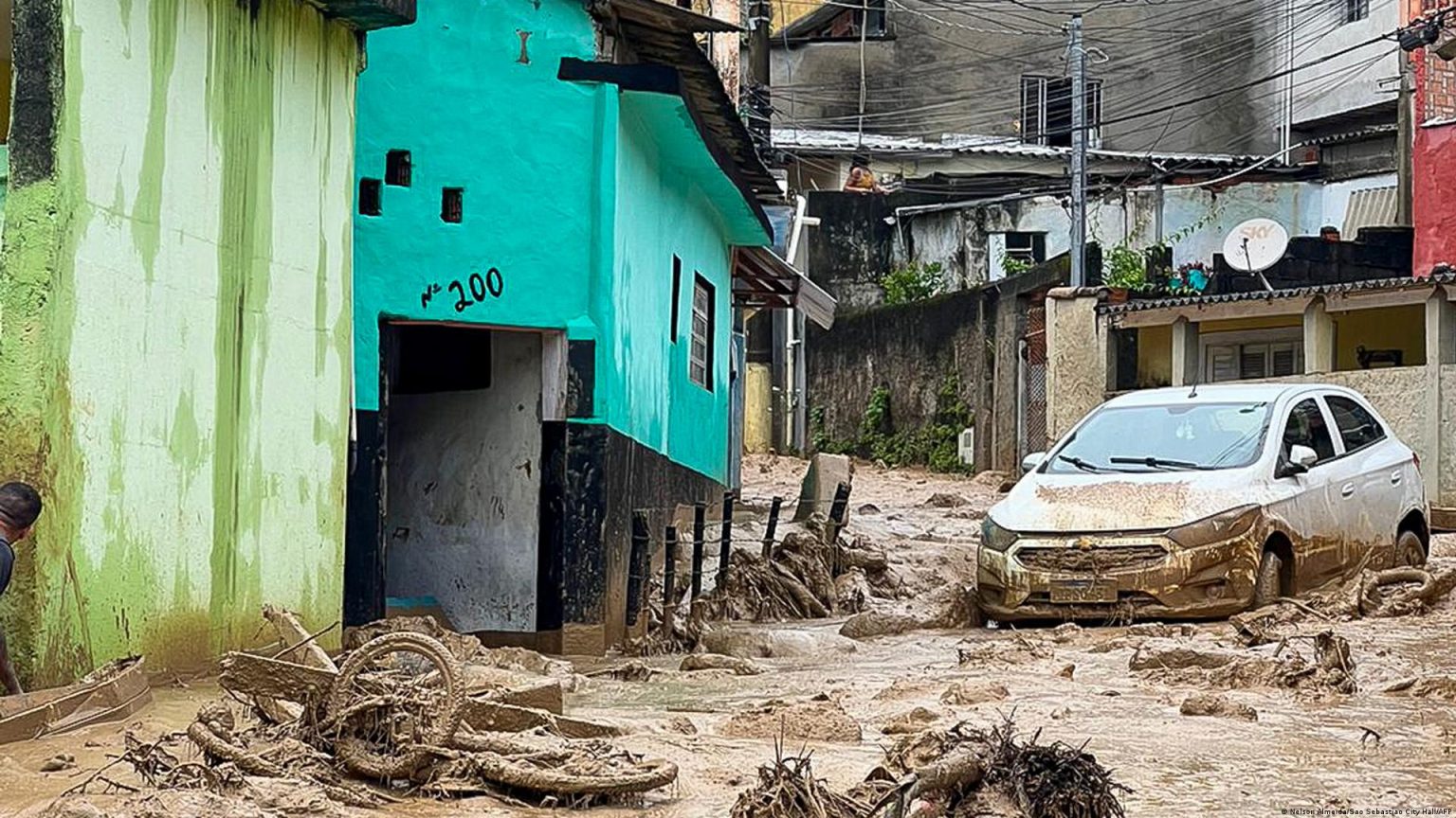 Las inundaciones causadas por las fuertes lluvias en el sur de Brasil ya dejaron 144 muertos y más de 2,1 millones de damnificados