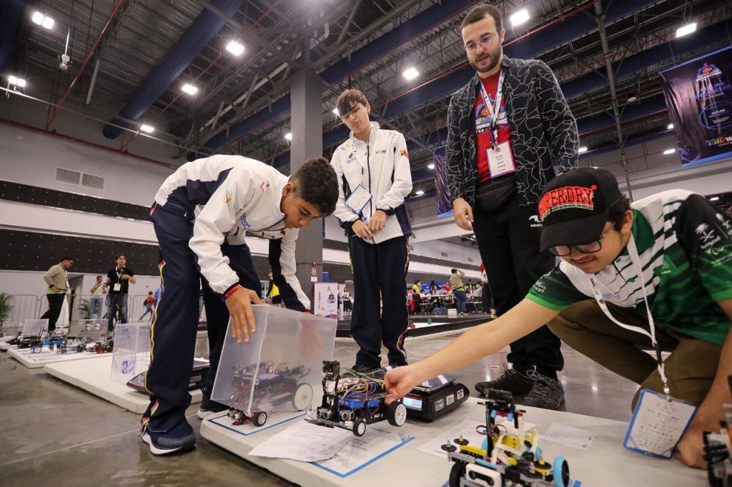 Venezuela participará en olimpiadas de robótica de Turquía en septiembre de 2024