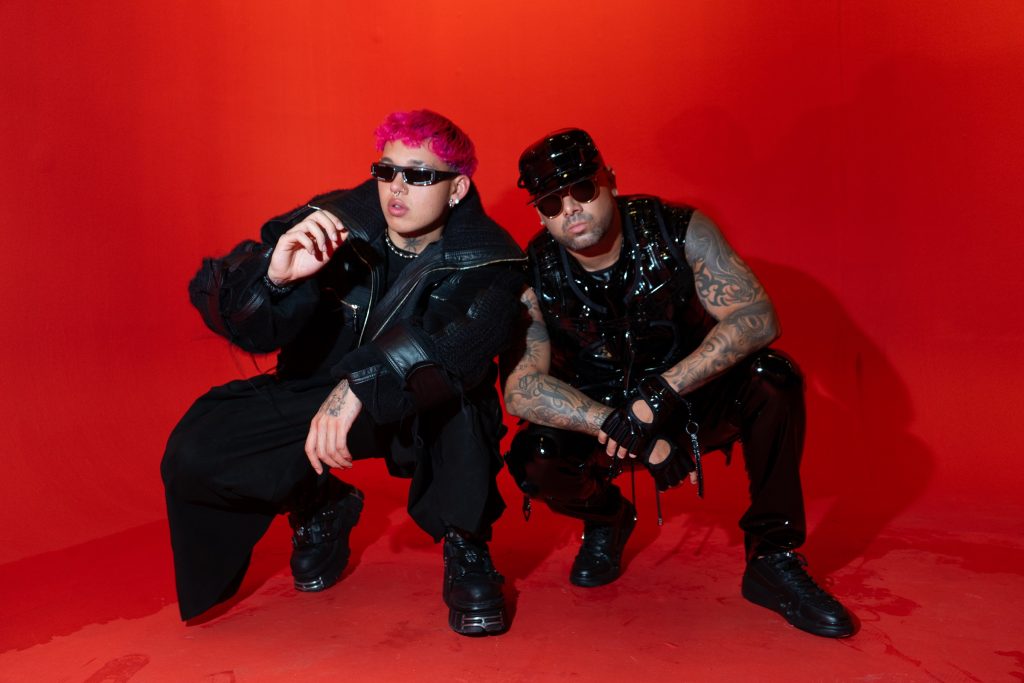 Beéle y Wisin se unen por primera vez para presentar su nuevo sencillo "Tu Boca". Una colaboración que promete encender las pistas de baile