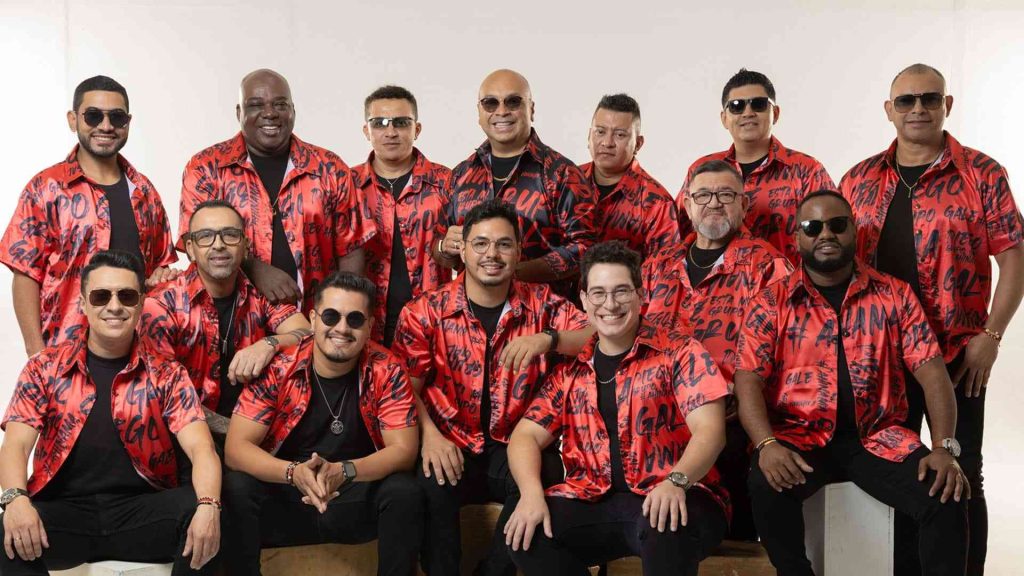 El ritmo de la salsa se apodera del Poliedro de Caracas con "Bajo la Cúpula". Este evento promete enamorar a los caraqueños