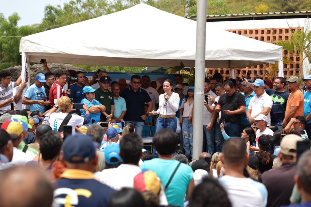 María Corina Machado instó a la FANB a cumplir su deber constitucional el 28J