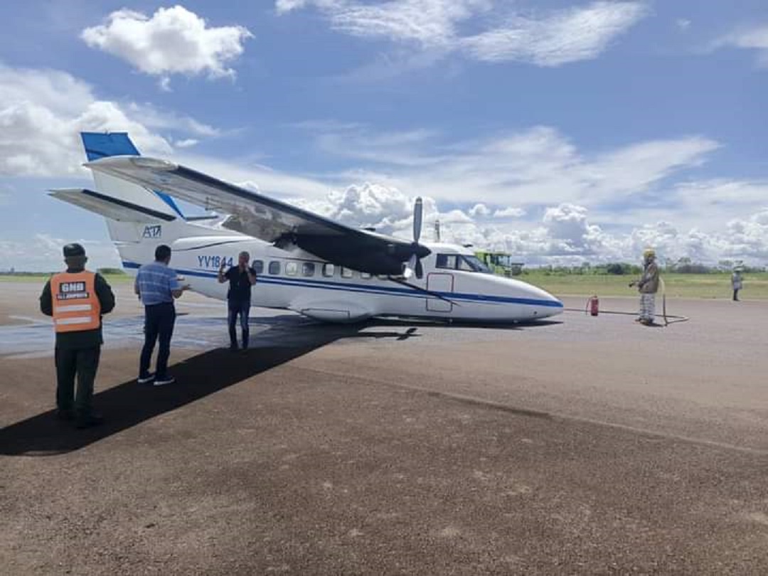 Avioneta aterrizó de emergencia en aeropuerto de Puerto Ordaz este viernes  