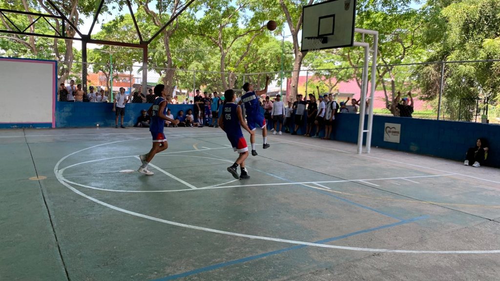 Escuela de Baloncesto Harden