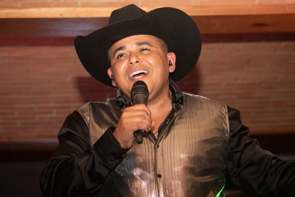 El cantante venezolano JC Rey realizó el lanzamiento de su primera producción discográfica titulada "JC Rey El Toro" en Caracas